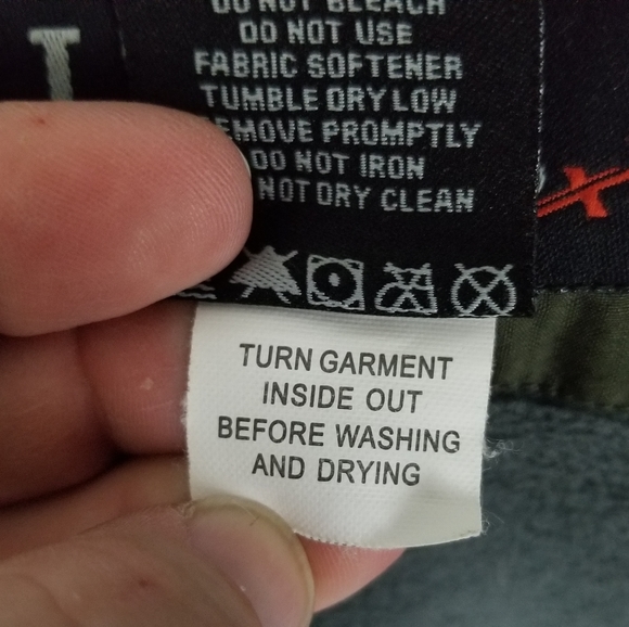 IZOD | PerformX waterresistant fleece lined jacket - Picture 10 of 12